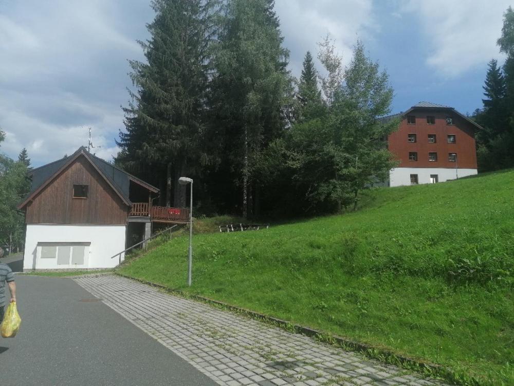 Apartmán Špičák Sruby Exterior foto
