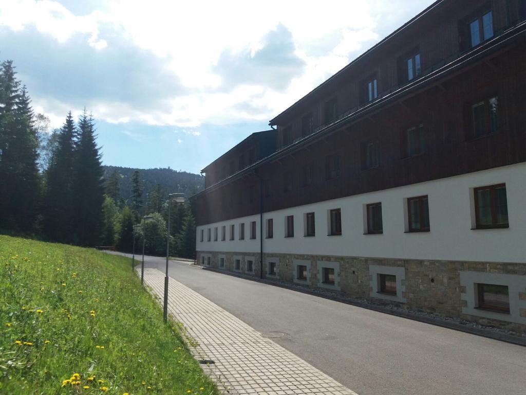 Apartmán Špičák Sruby Exterior foto